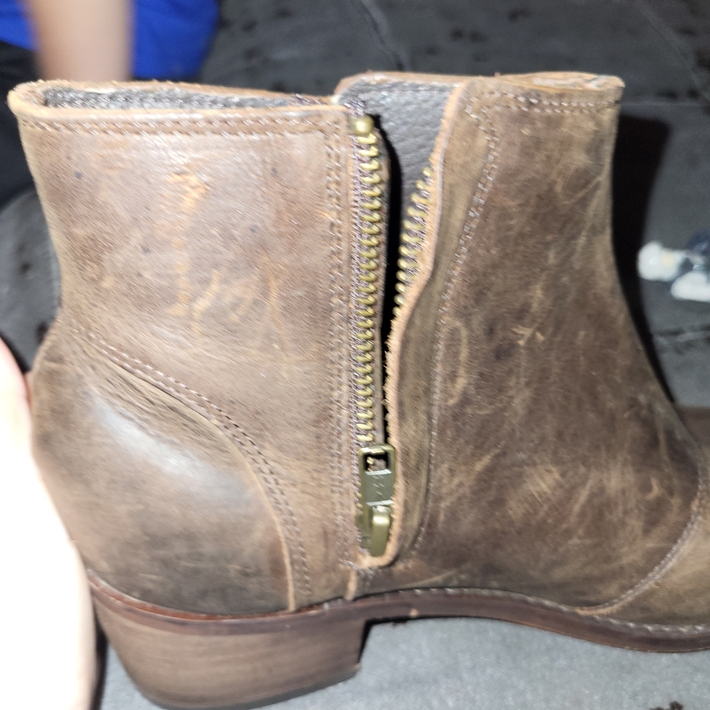 Wolverine booties - Picture 2 of 4